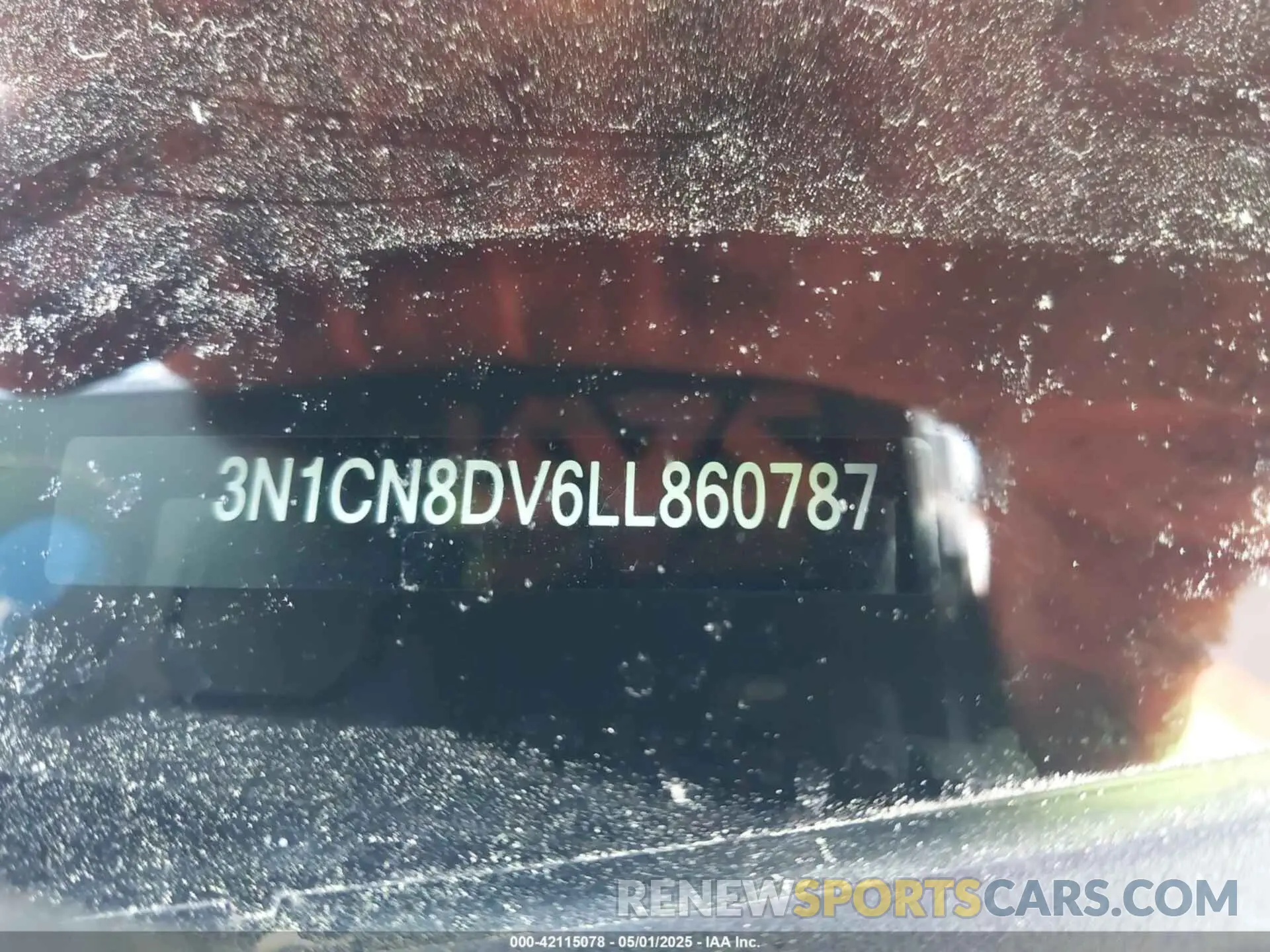 18 Photograph of a damaged car 3N1CN8DV6LL860787 NISSAN VERSA 2020