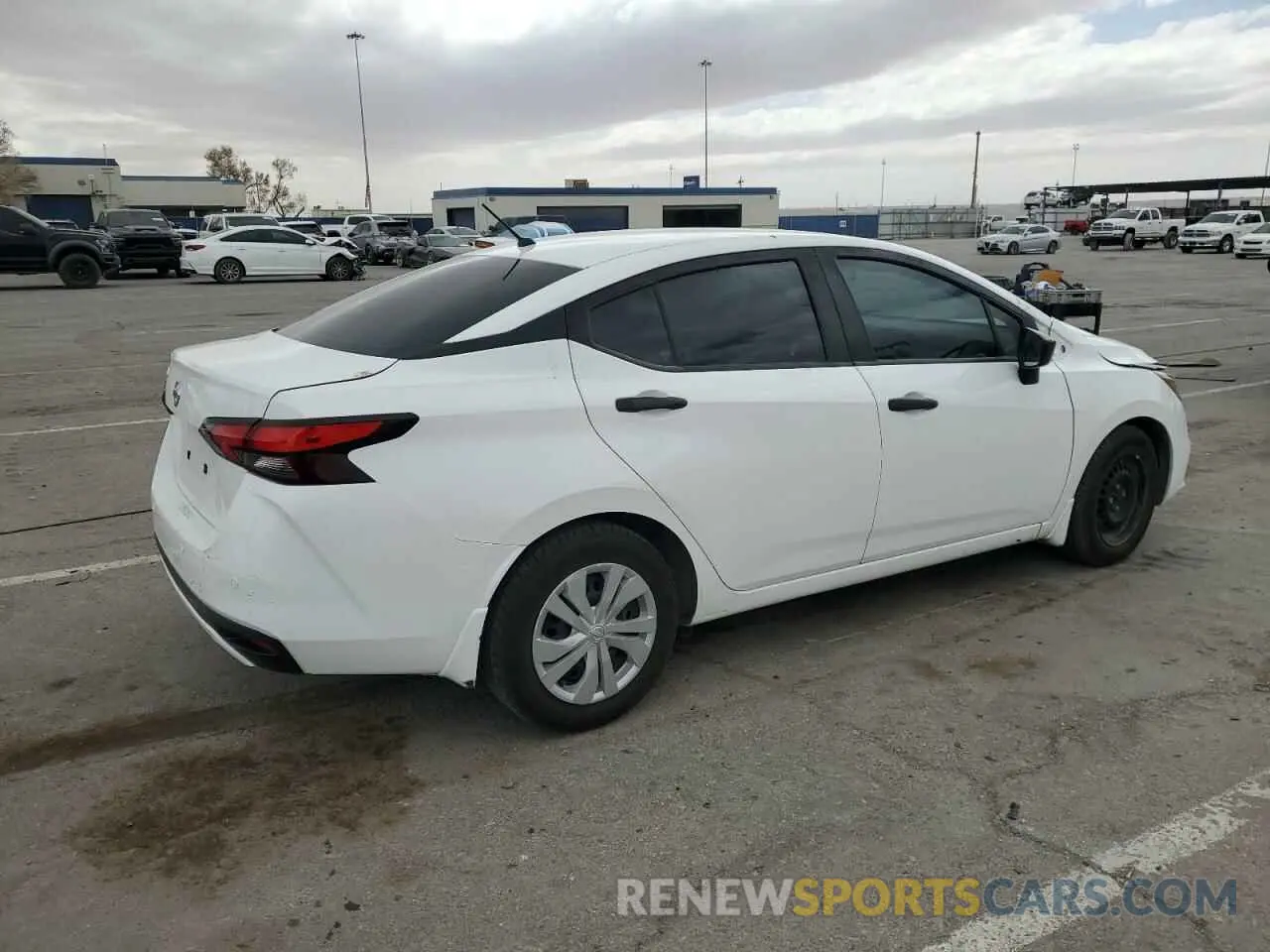 3 Photograph of a damaged car 3N1CN8DV6LL903783 NISSAN VERSA 2020