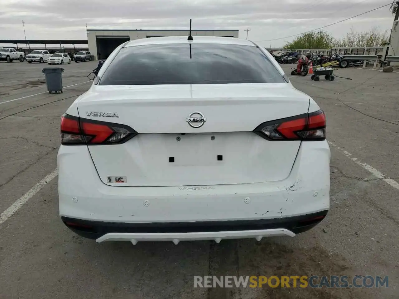 6 Photograph of a damaged car 3N1CN8DV6LL903783 NISSAN VERSA 2020