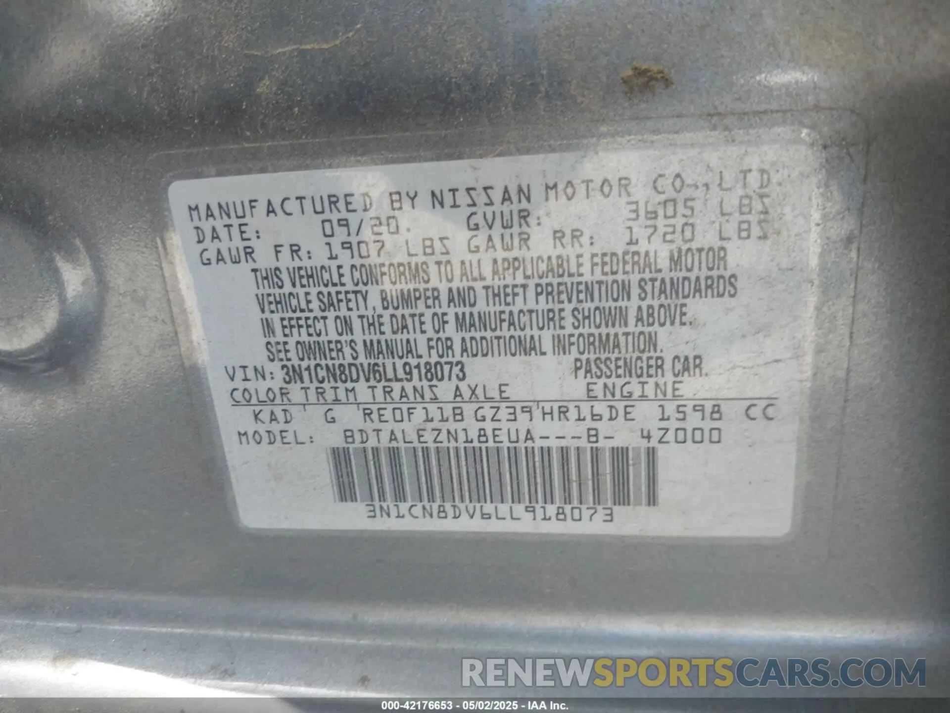 9 Photograph of a damaged car 3N1CN8DV6LL918073 NISSAN VERSA 2020