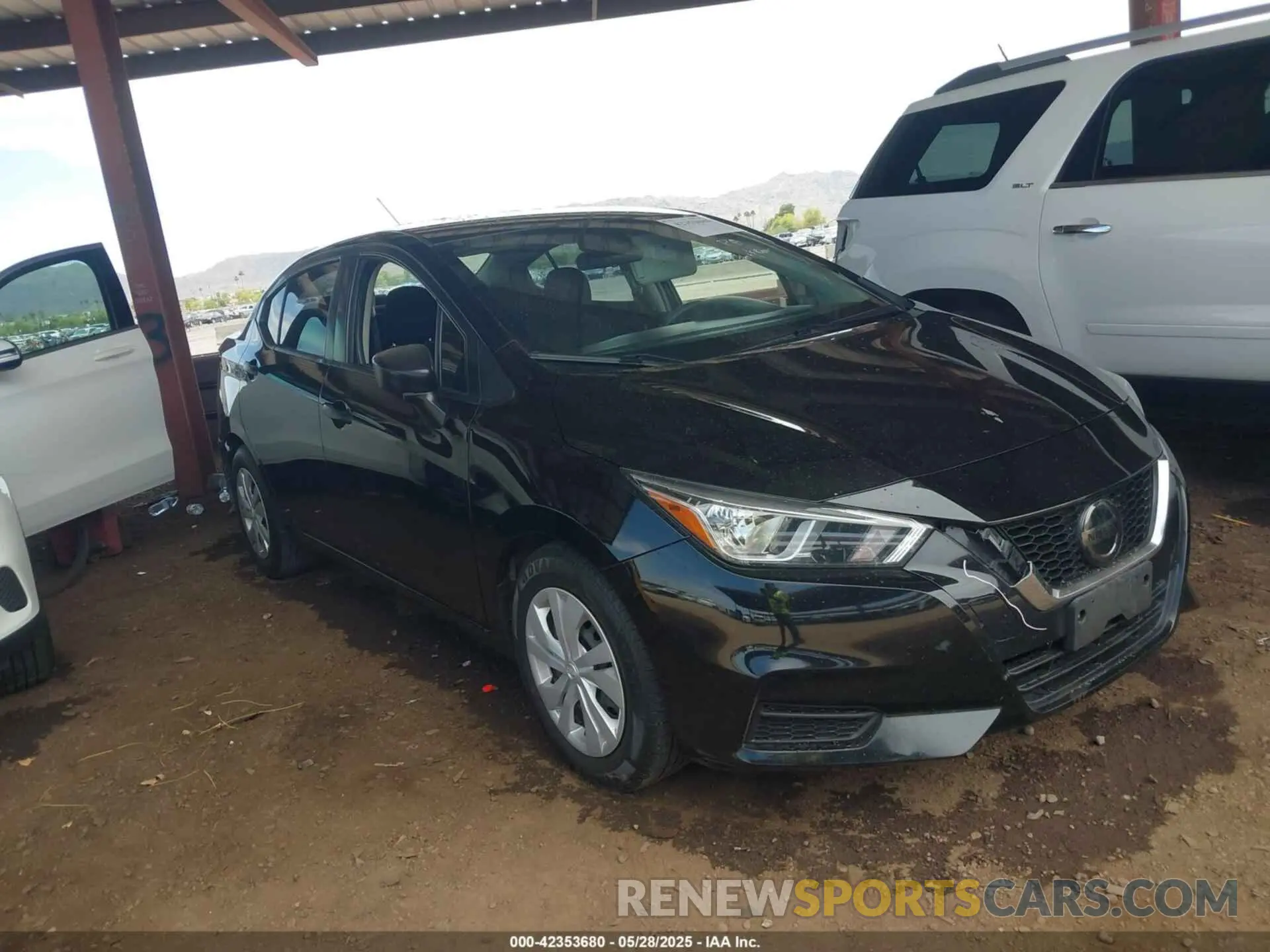 1 Photograph of a damaged car 3N1CN8DV7LL884242 NISSAN VERSA 2020