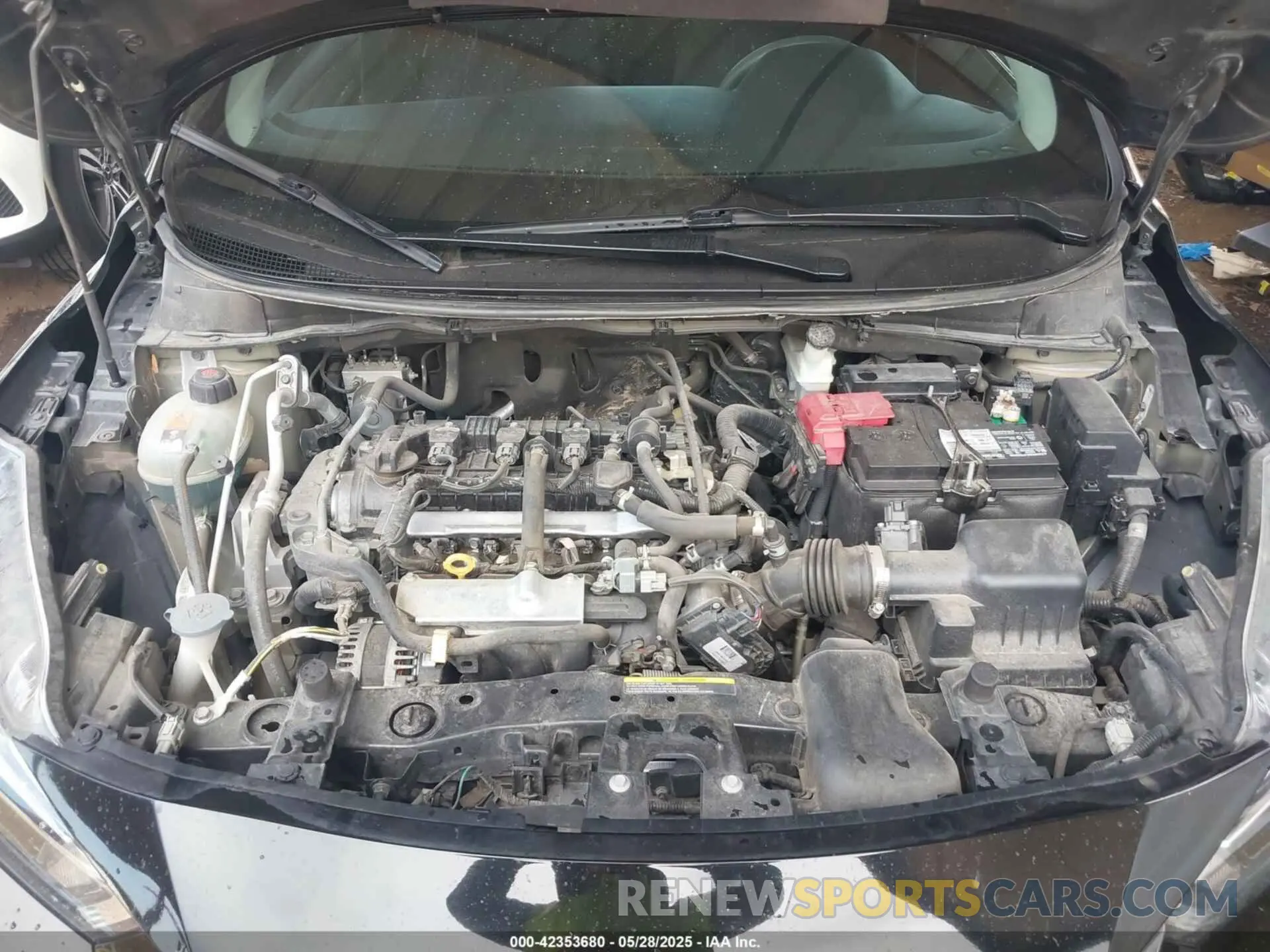 10 Photograph of a damaged car 3N1CN8DV7LL884242 NISSAN VERSA 2020