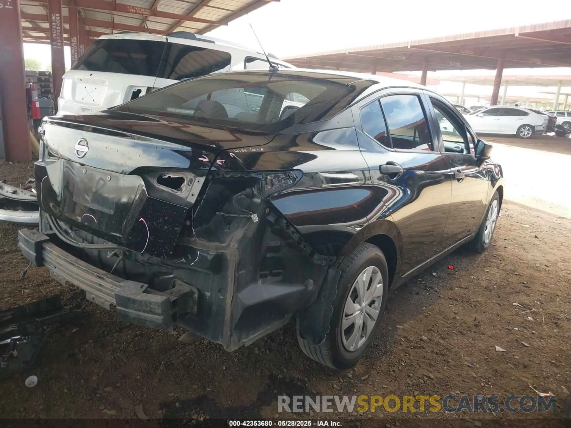 4 Photograph of a damaged car 3N1CN8DV7LL884242 NISSAN VERSA 2020