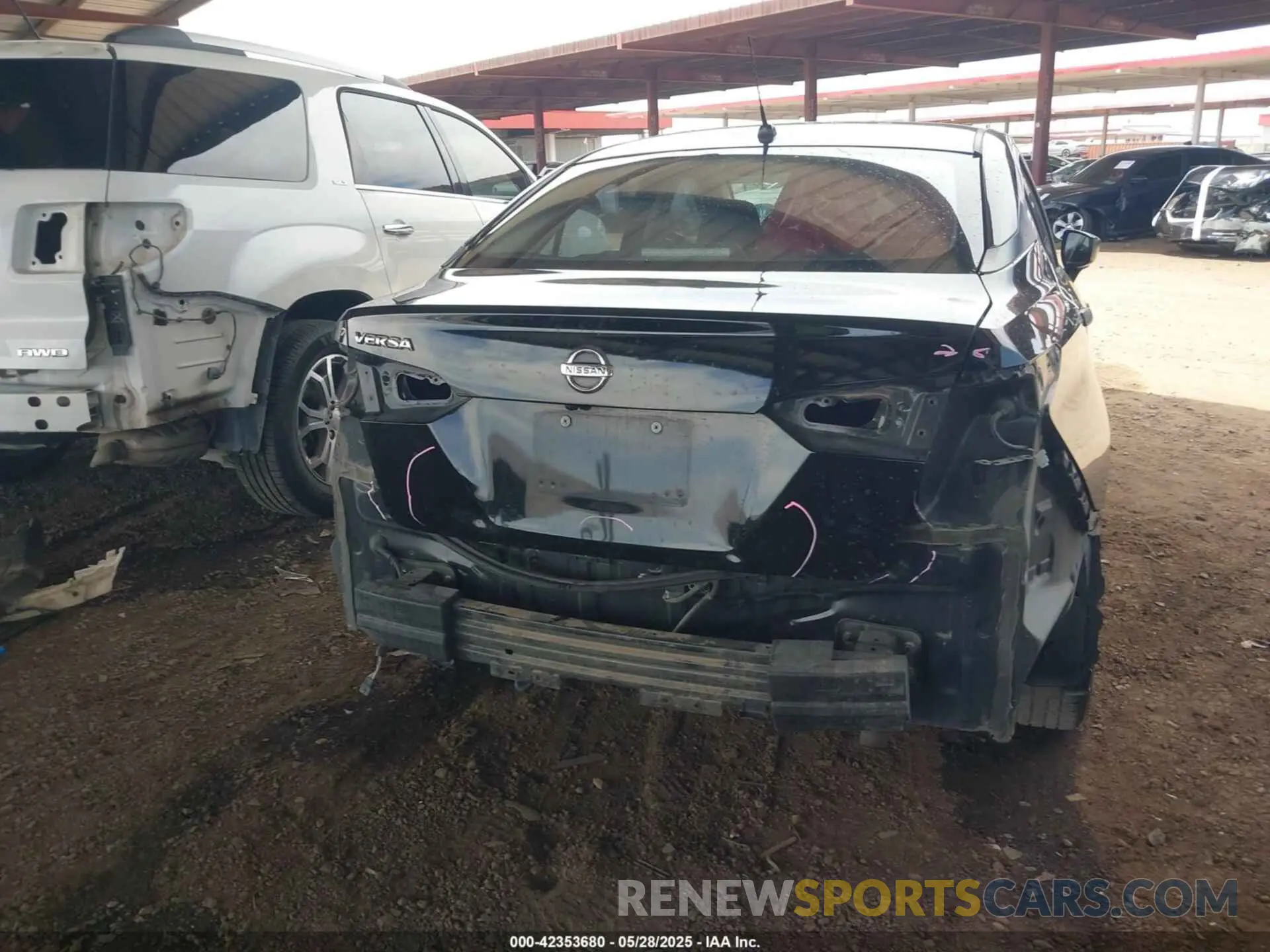 6 Photograph of a damaged car 3N1CN8DV7LL884242 NISSAN VERSA 2020