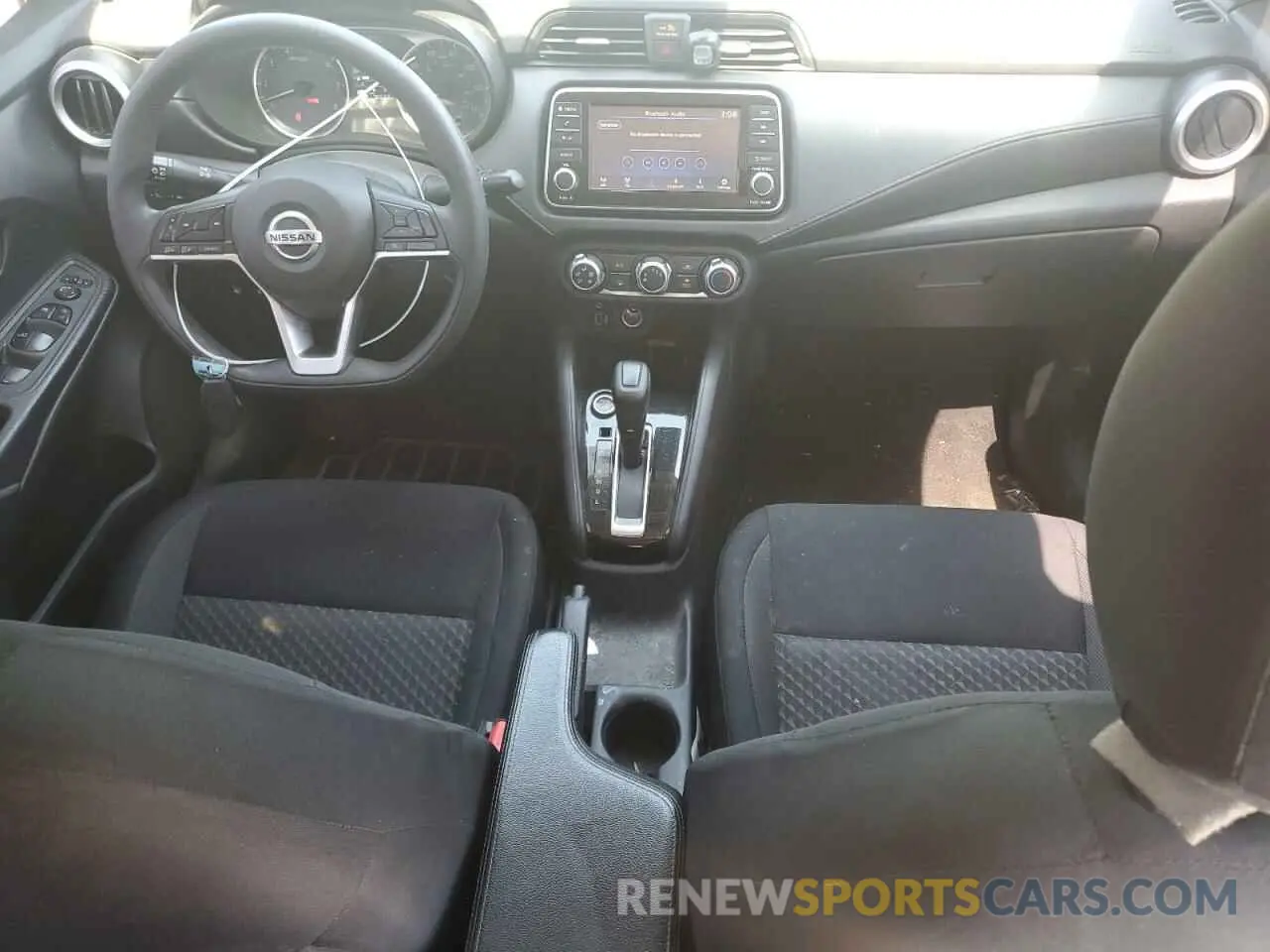 8 Photograph of a damaged car 3N1CN8DV7LL900469 NISSAN VERSA 2020