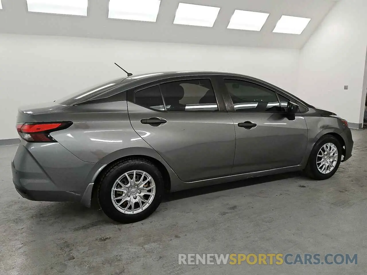 3 Photograph of a damaged car 3N1CN8DV8LL805273 NISSAN VERSA 2020