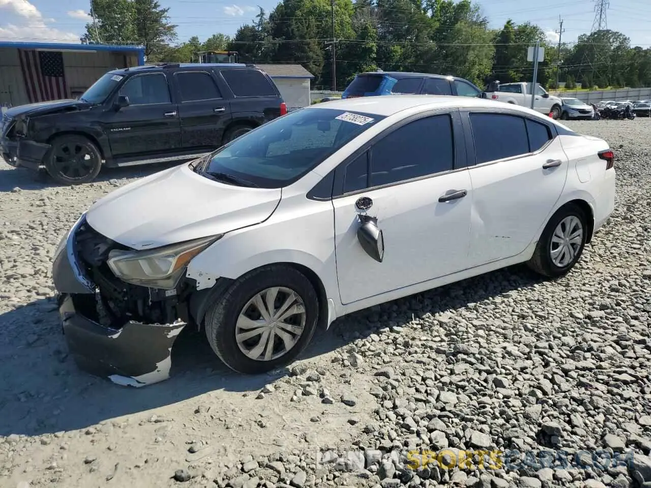 1 Photograph of a damaged car 3N1CN8DV8LL807640 NISSAN VERSA 2020