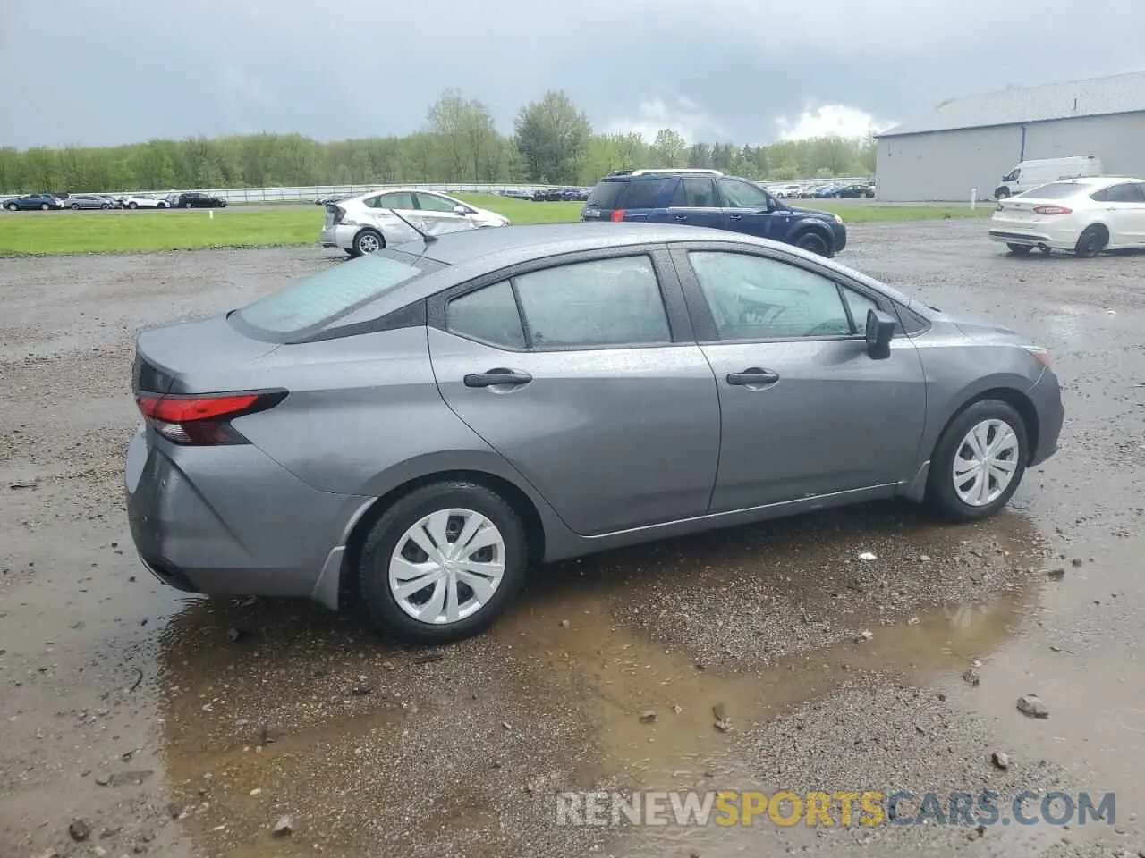 3 Photograph of a damaged car 3N1CN8DV8LL871919 NISSAN VERSA 2020