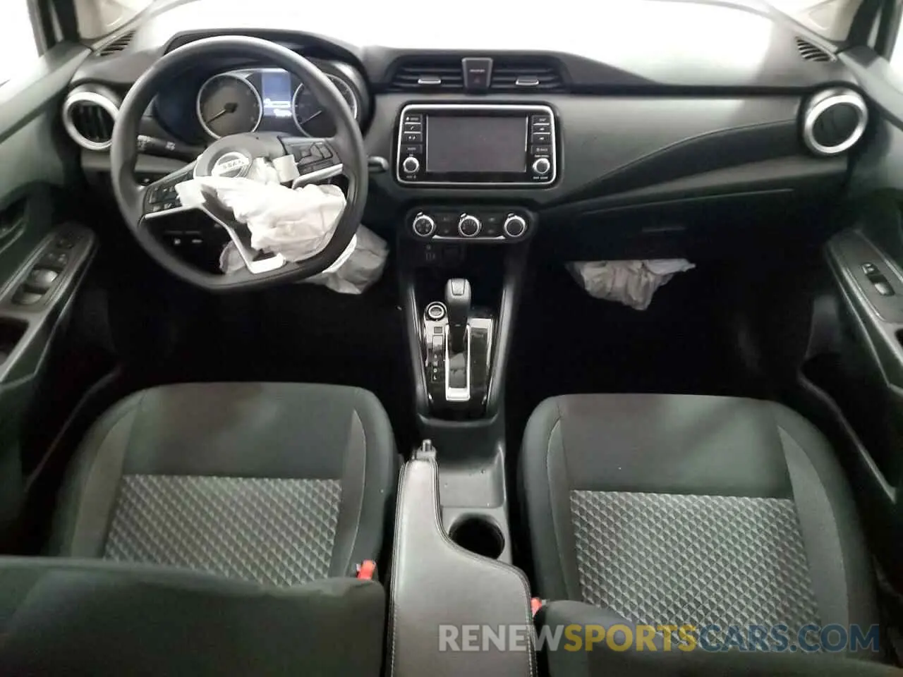 8 Photograph of a damaged car 3N1CN8DV8LL879311 NISSAN VERSA 2020