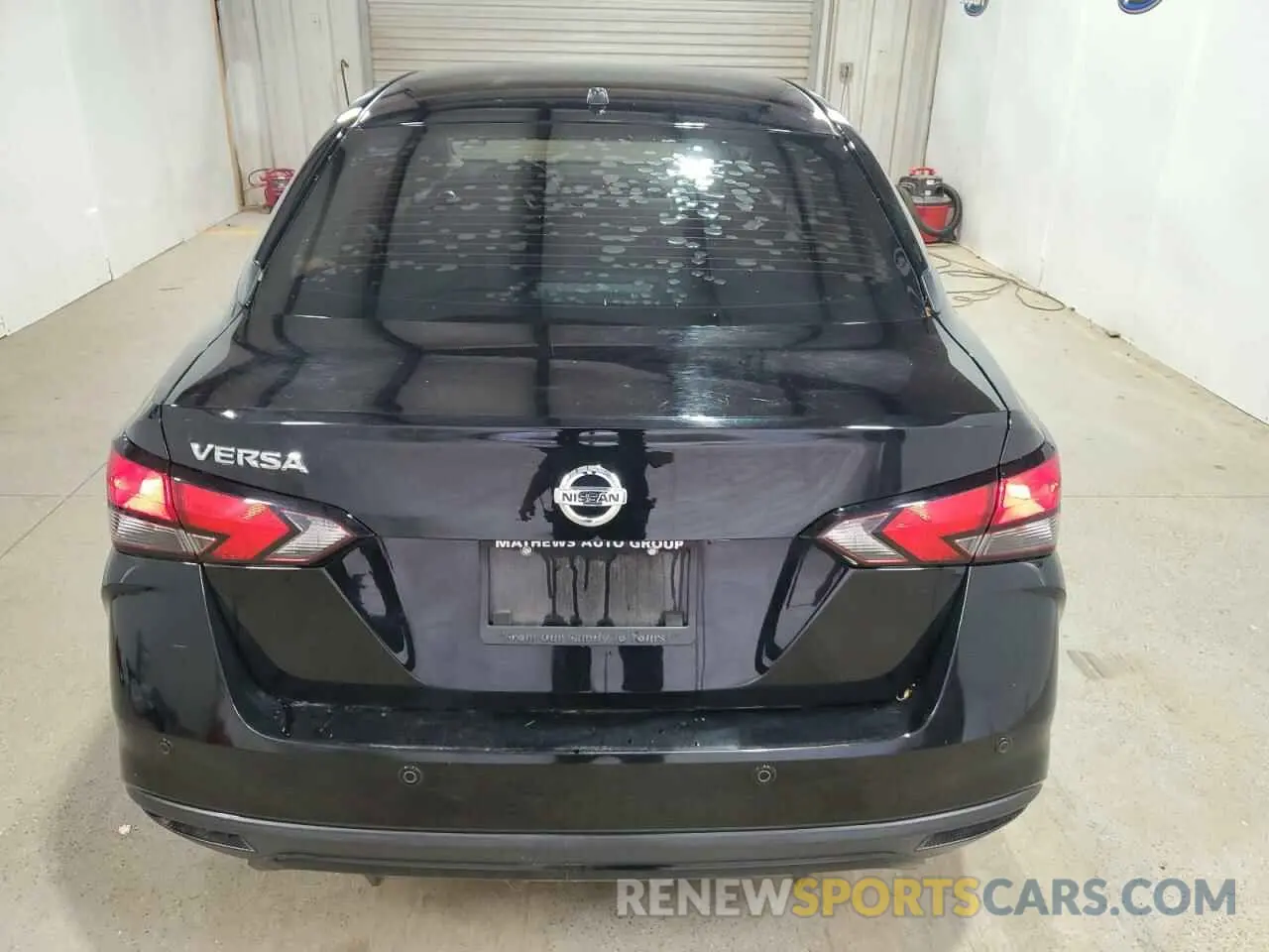 6 Photograph of a damaged car 3N1CN8DV8LL886713 NISSAN VERSA 2020