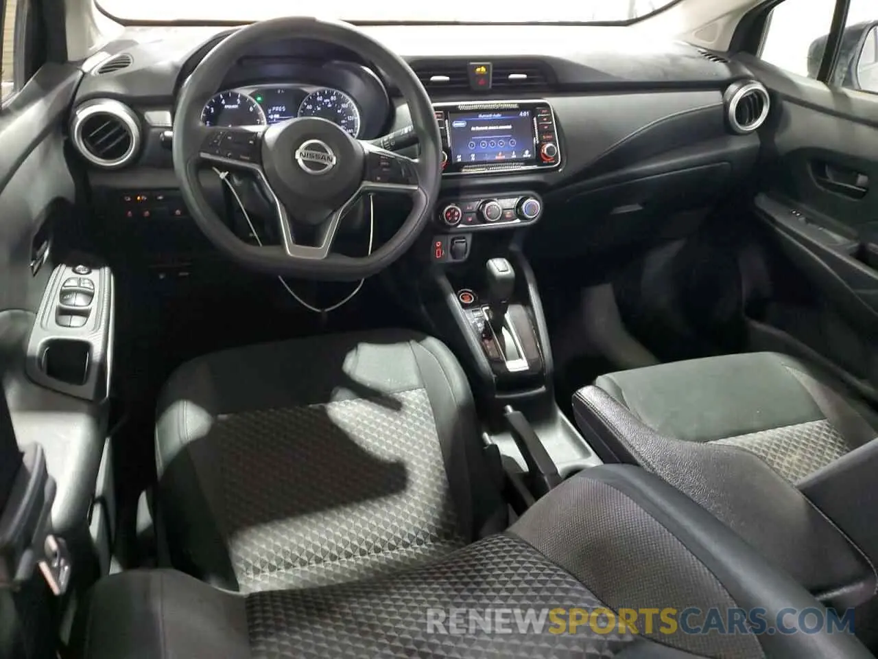 8 Photograph of a damaged car 3N1CN8DV8LL886713 NISSAN VERSA 2020