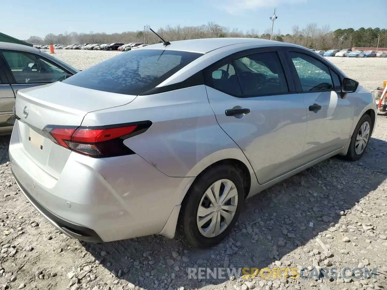 3 Photograph of a damaged car 3N1CN8DV8LL900867 NISSAN VERSA 2020