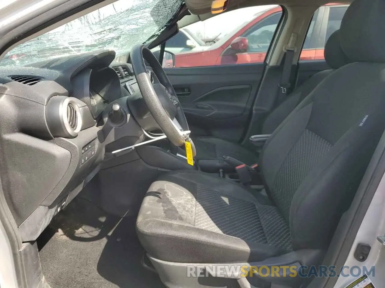 7 Photograph of a damaged car 3N1CN8DV8LL900867 NISSAN VERSA 2020