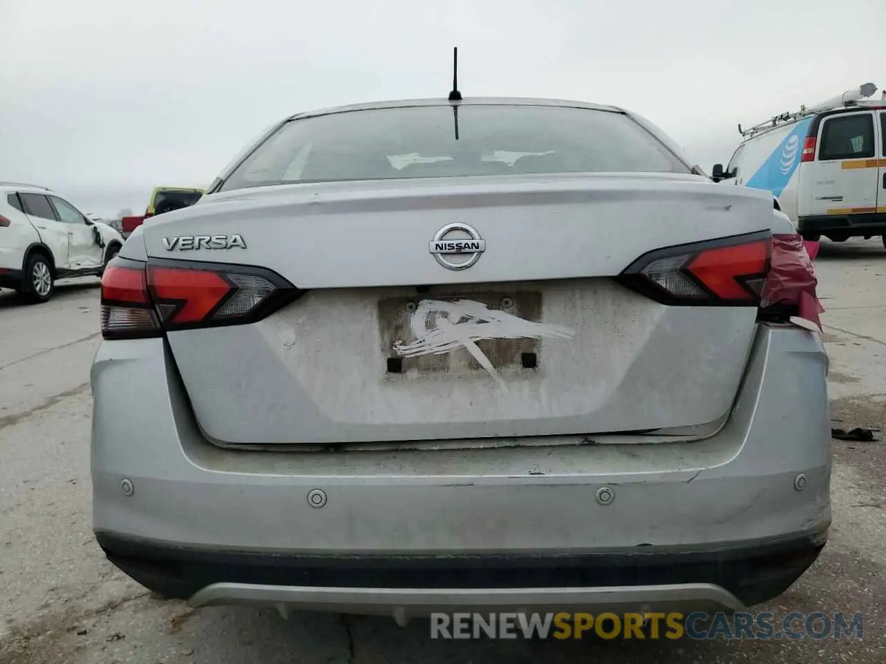 6 Photograph of a damaged car 3N1CN8DV8LL904904 NISSAN VERSA 2020