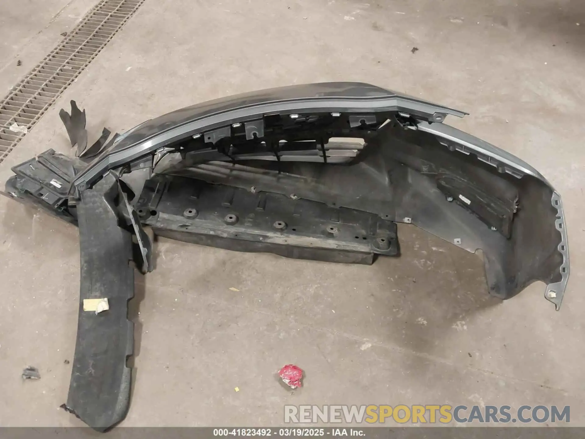 12 Photograph of a damaged car 3N1CN8DV8LL912372 NISSAN VERSA 2020