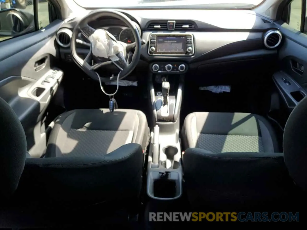 8 Photograph of a damaged car 3N1CN8DV9LL888969 NISSAN VERSA 2020