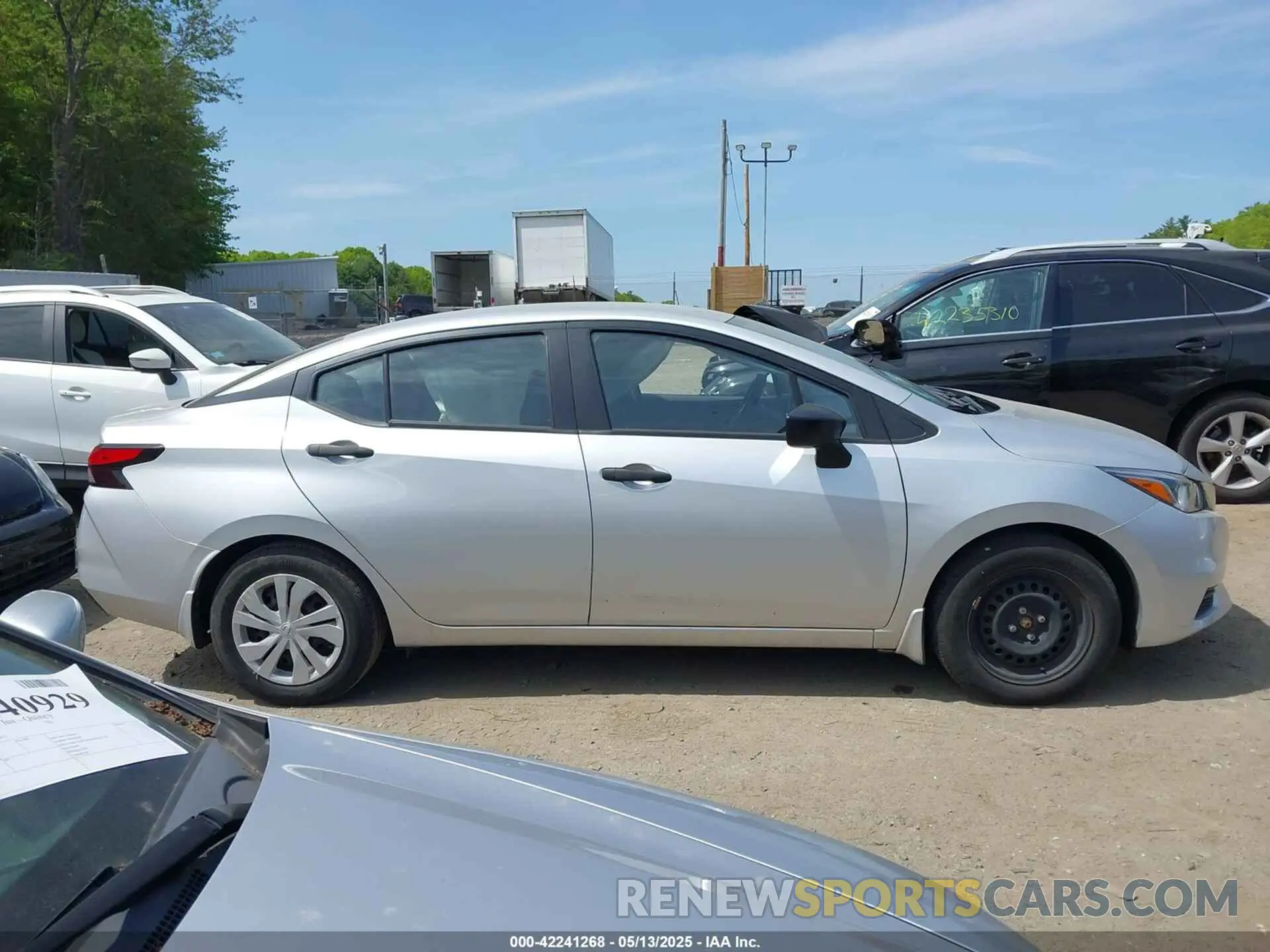 13 Photograph of a damaged car 3N1CN8DV9LL911781 NISSAN VERSA 2020