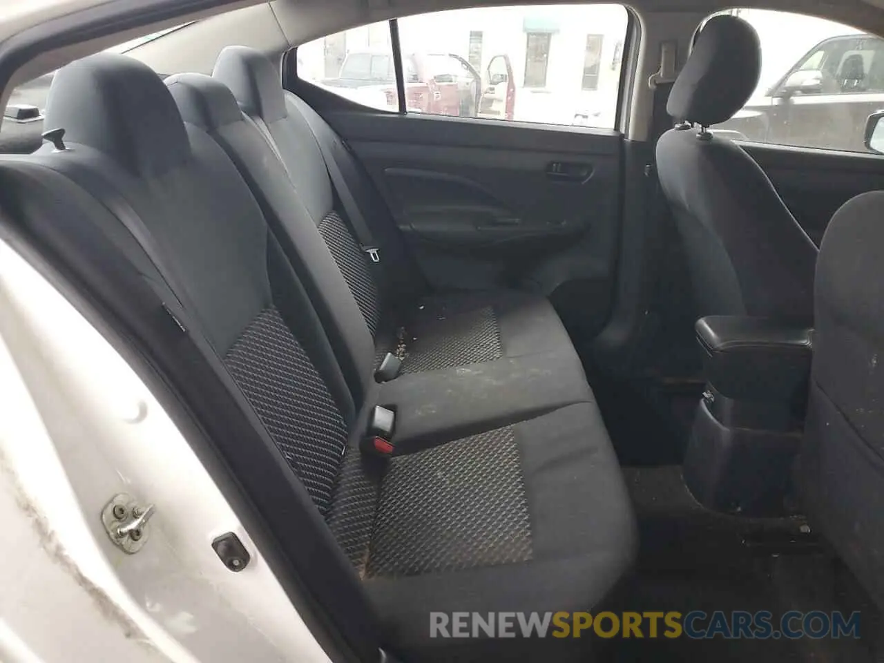 10 Photograph of a damaged car 3N1CN8DVXLL887510 NISSAN VERSA 2020