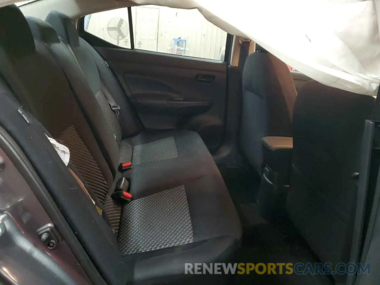 10 Photograph of a damaged car 3N1CN8DVXLL903110 NISSAN VERSA 2020