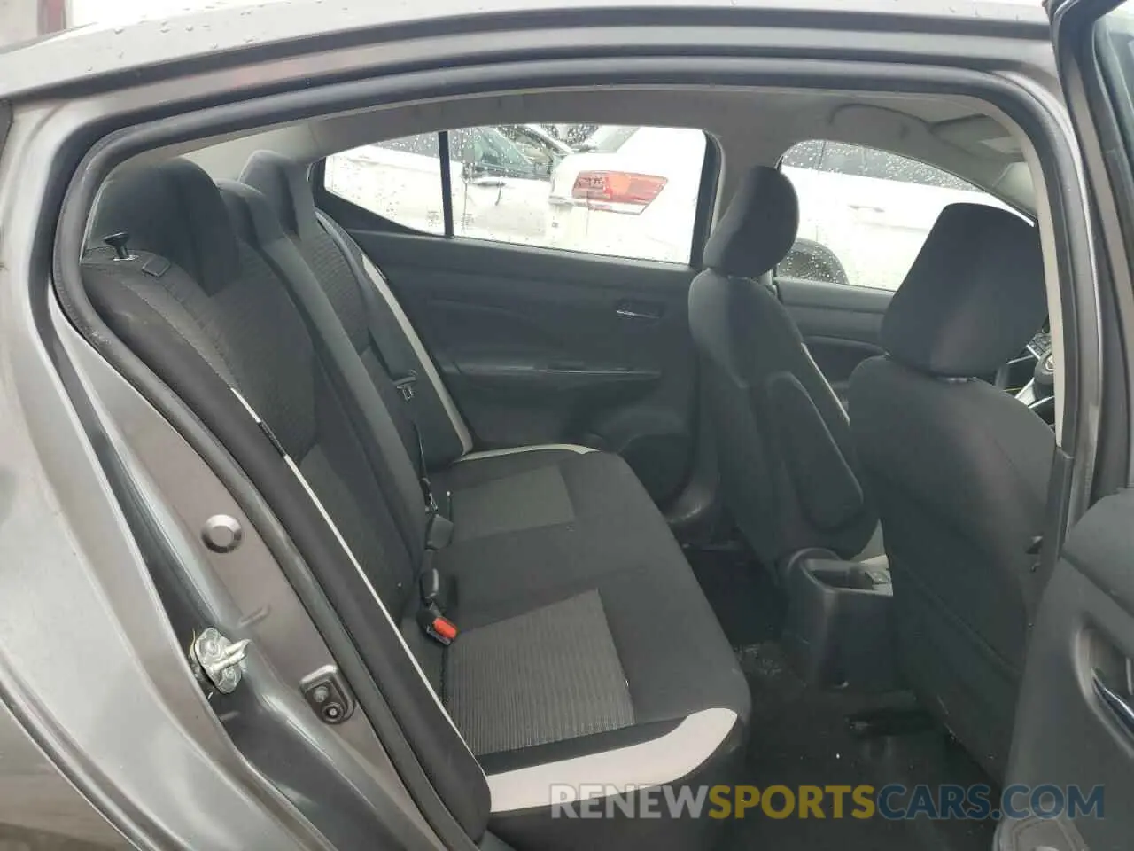 10 Photograph of a damaged car 3N1CN8EV0LL801071 NISSAN VERSA 2020