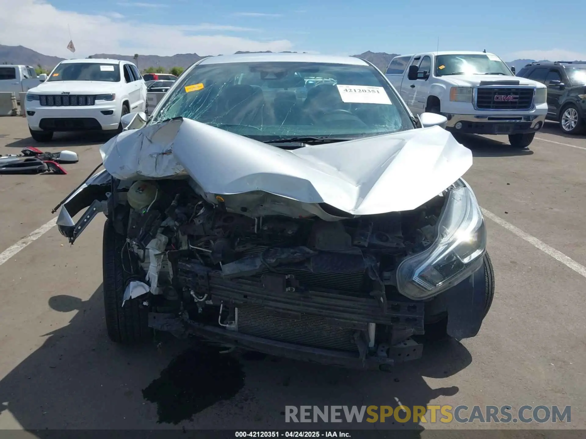 13 Photograph of a damaged car 3N1CN8EV0LL849444 NISSAN VERSA 2020