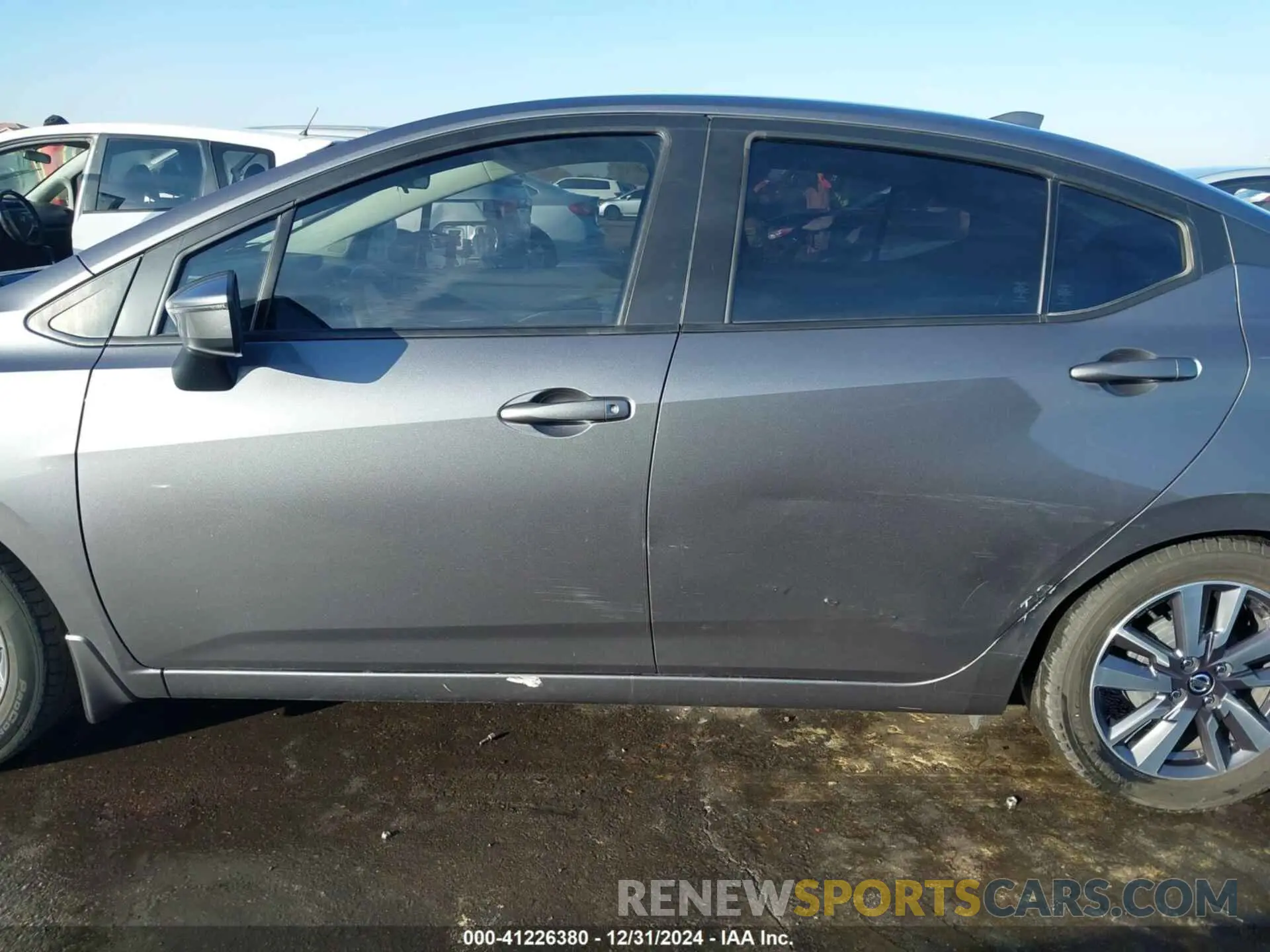 14 Photograph of a damaged car 3N1CN8EV1LL810104 NISSAN VERSA 2020