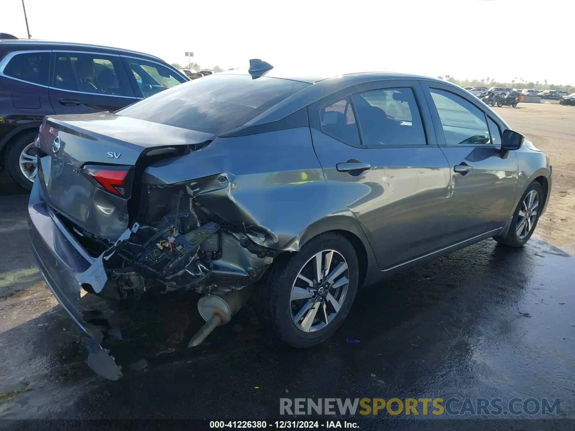 4 Photograph of a damaged car 3N1CN8EV1LL810104 NISSAN VERSA 2020