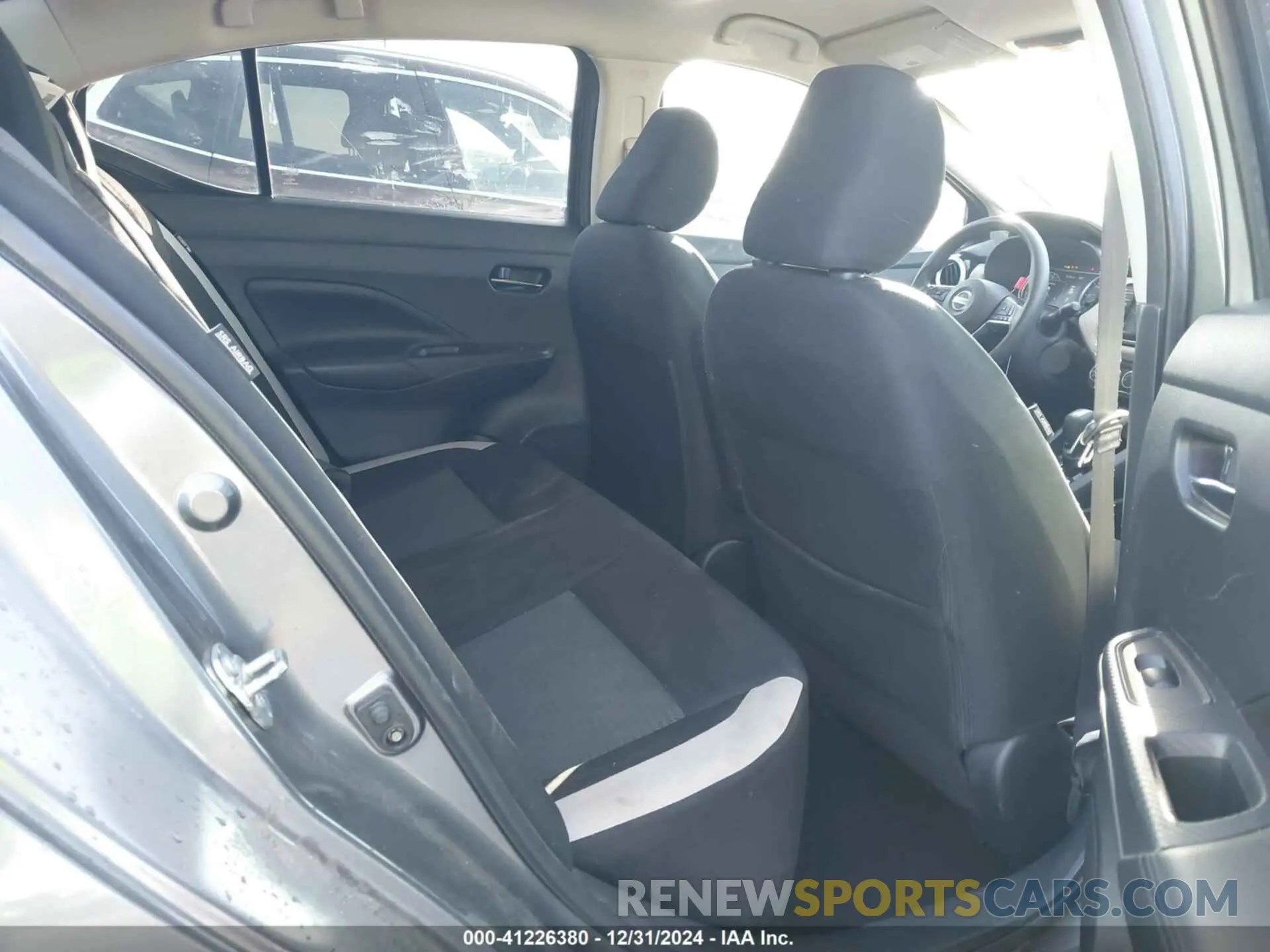 8 Photograph of a damaged car 3N1CN8EV1LL810104 NISSAN VERSA 2020