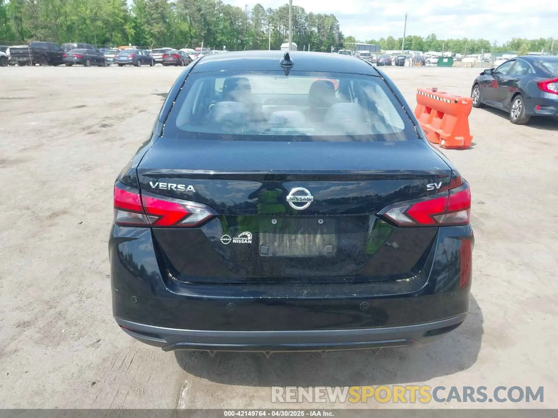 16 Photograph of a damaged car 3N1CN8EV1LL855799 NISSAN VERSA 2020