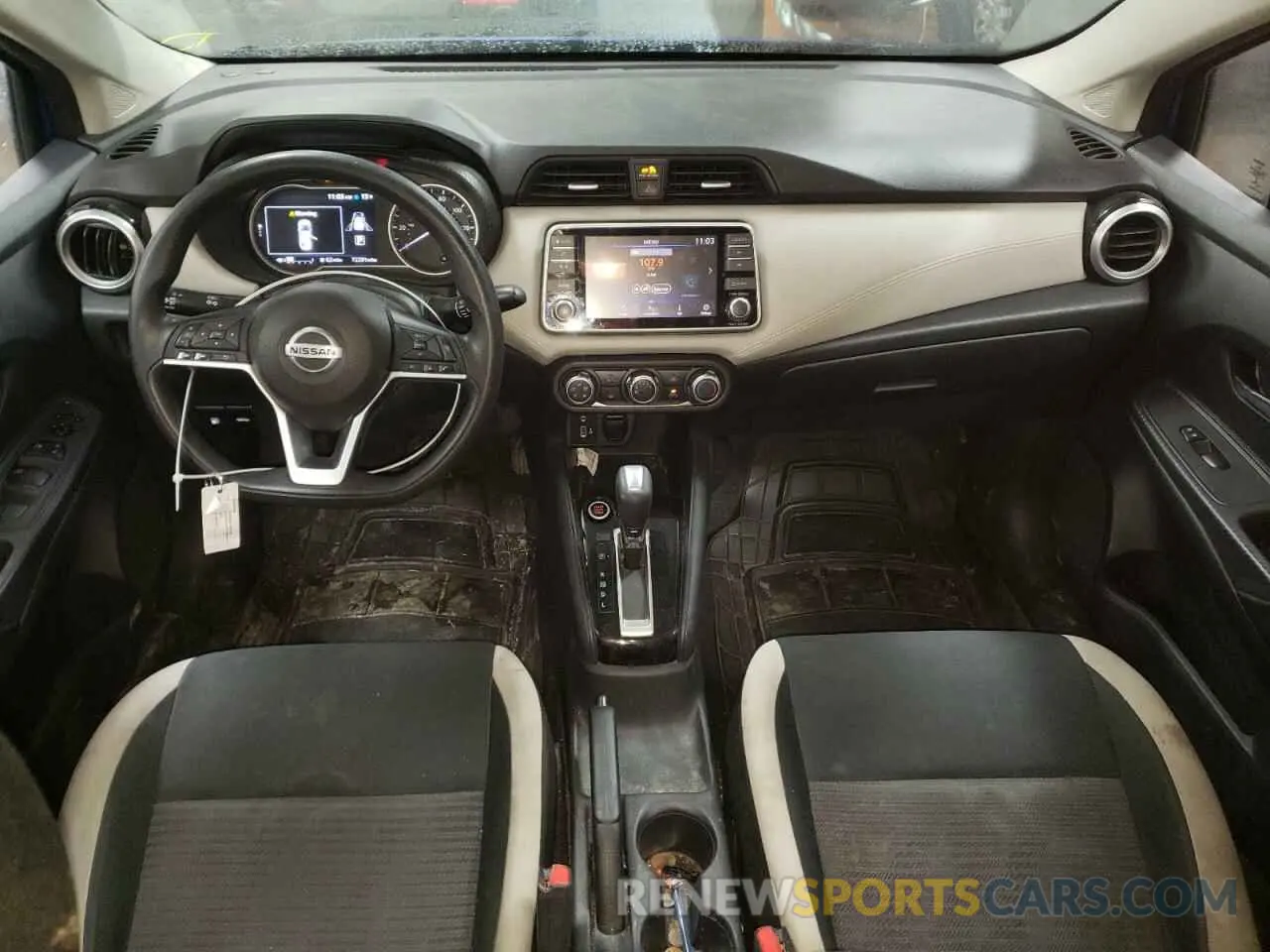 8 Photograph of a damaged car 3N1CN8EV1LL872179 NISSAN VERSA 2020