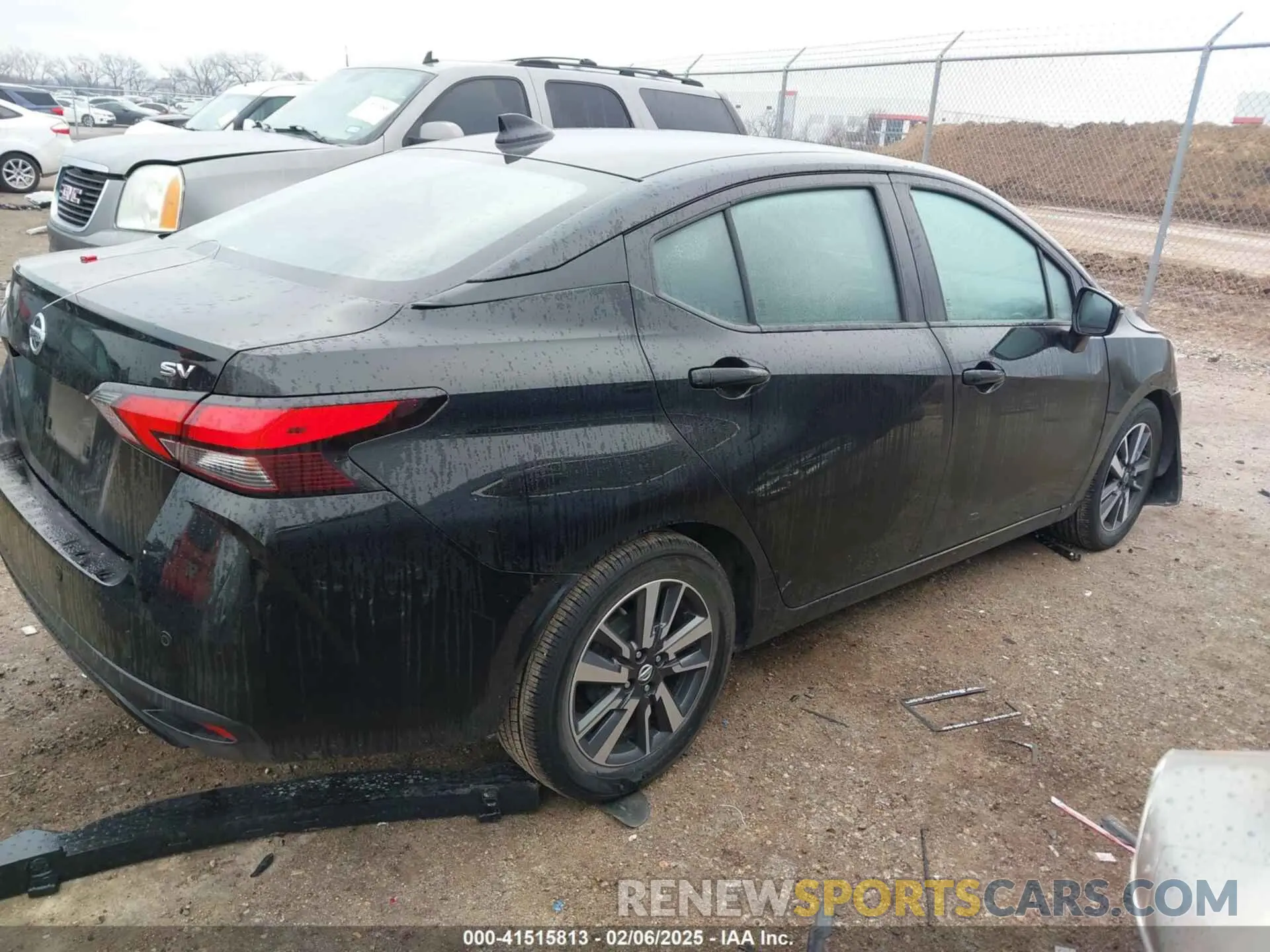 4 Photograph of a damaged car 3N1CN8EV1LL876815 NISSAN VERSA 2020
