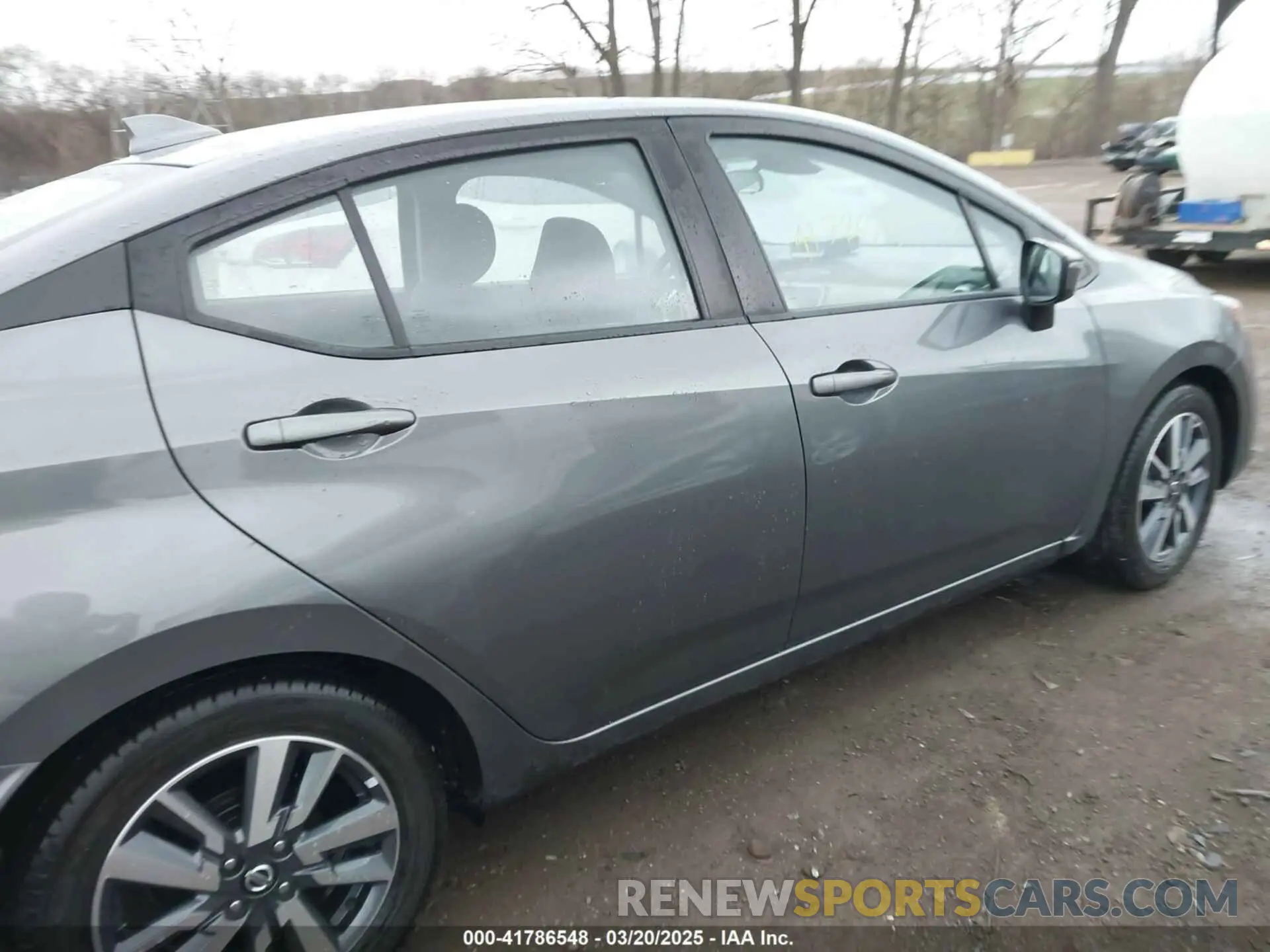 13 Photograph of a damaged car 3N1CN8EV2LL841569 NISSAN VERSA 2020