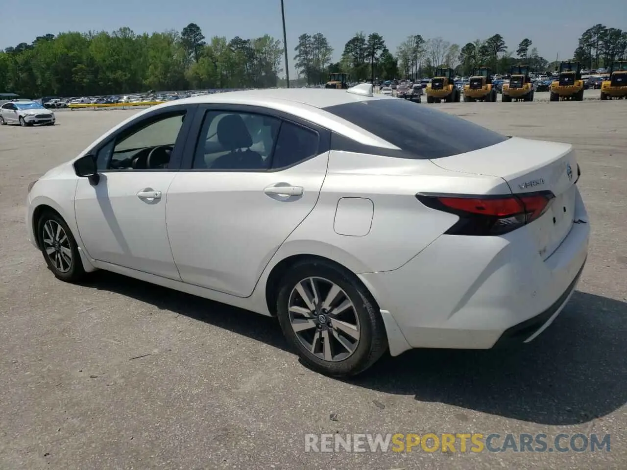 2 Photograph of a damaged car 3N1CN8EV2LL844827 NISSAN VERSA 2020