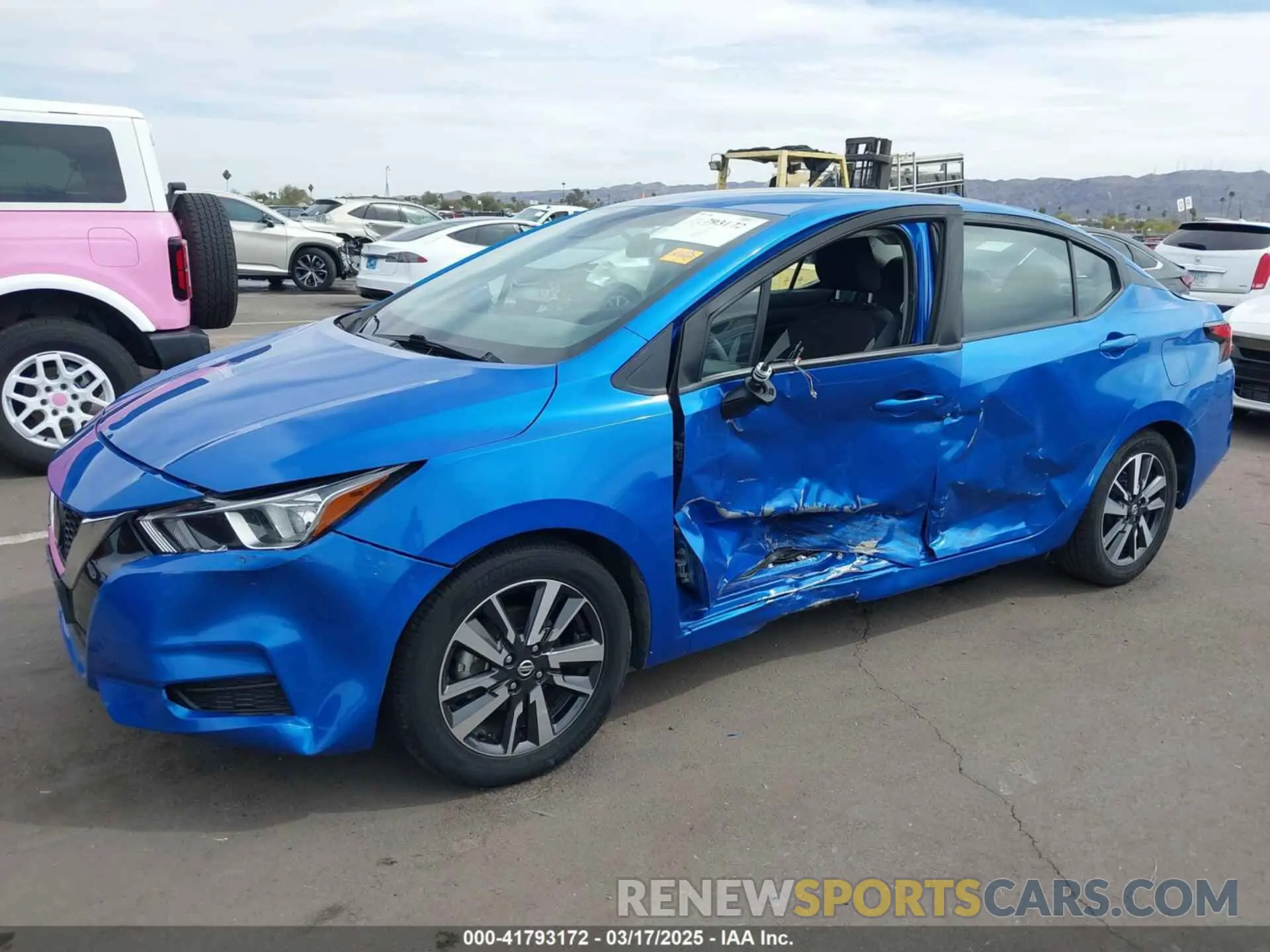 6 Photograph of a damaged car 3N1CN8EV3LL864424 NISSAN VERSA 2020