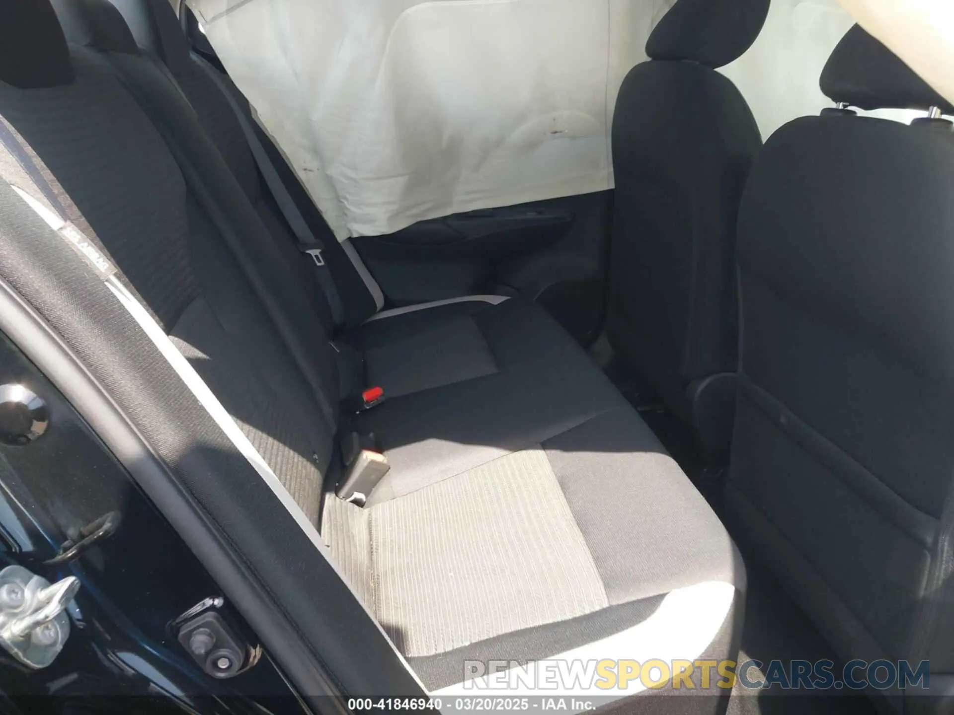 8 Photograph of a damaged car 3N1CN8EV3LL881188 NISSAN VERSA 2020