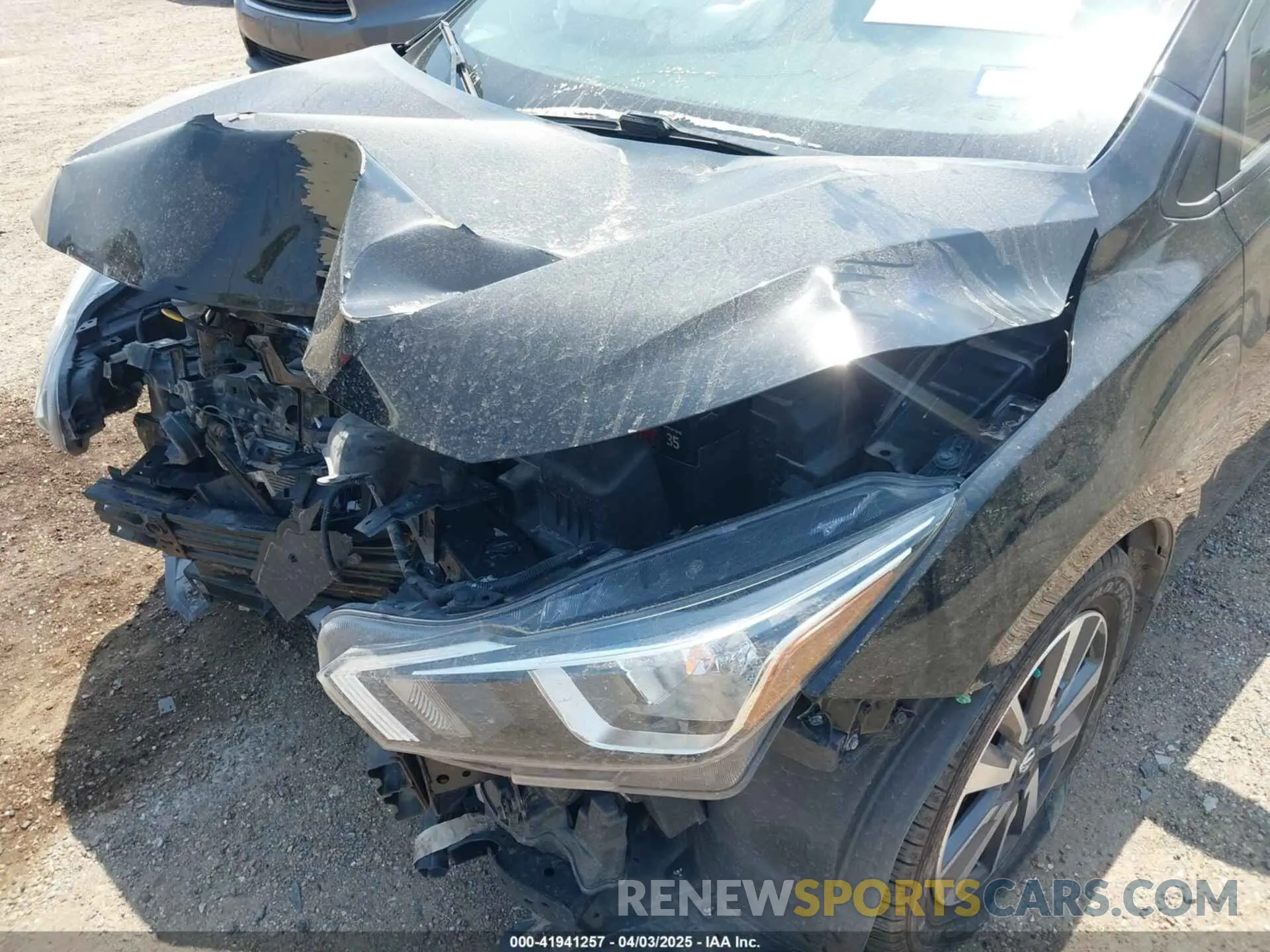 6 Photograph of a damaged car 3N1CN8EV4LL803227 NISSAN VERSA 2020