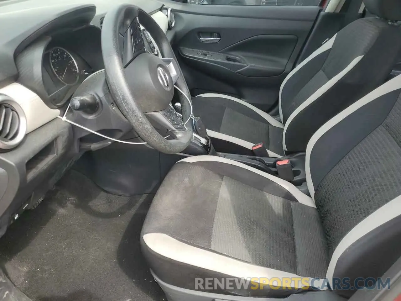 7 Photograph of a damaged car 3N1CN8EV4LL809464 NISSAN VERSA 2020