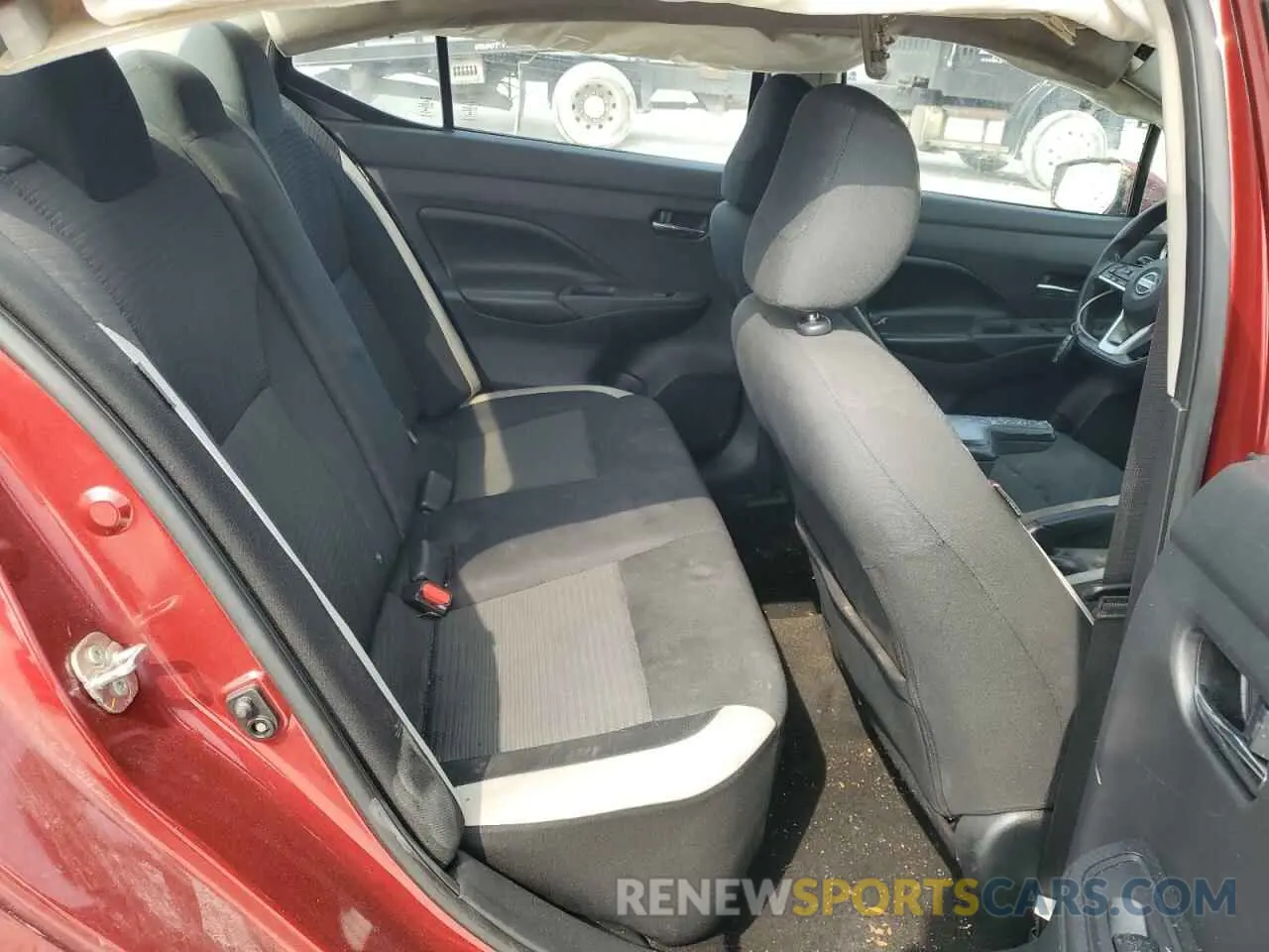 10 Photograph of a damaged car 3N1CN8EV4LL848541 NISSAN VERSA 2020