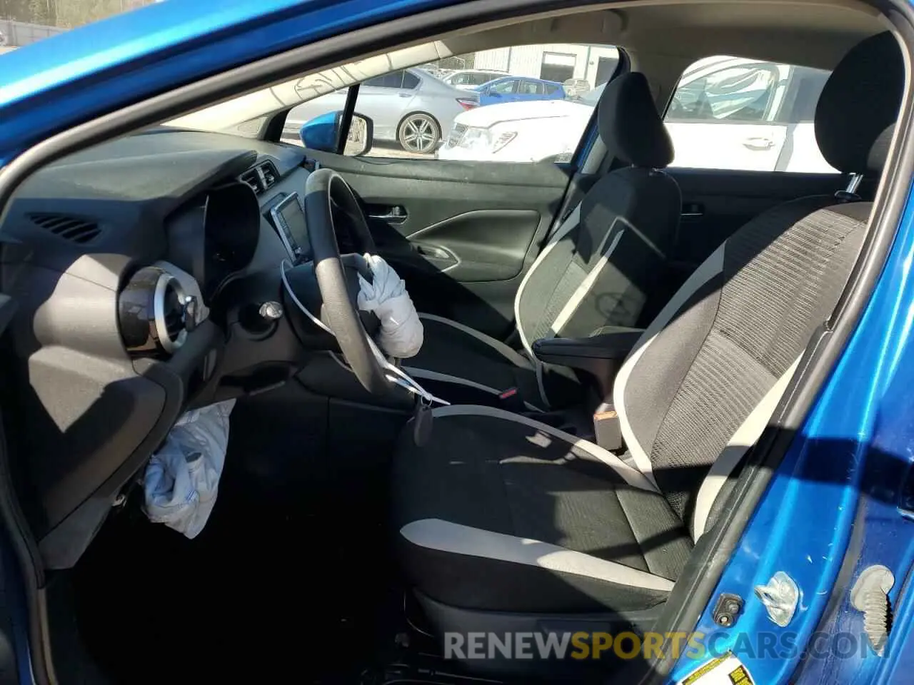 7 Photograph of a damaged car 3N1CN8EV4LL859183 NISSAN VERSA 2020