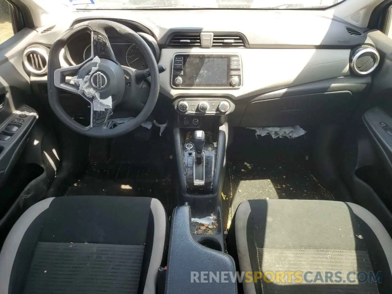 8 Photograph of a damaged car 3N1CN8EV4LL865923 NISSAN VERSA 2020