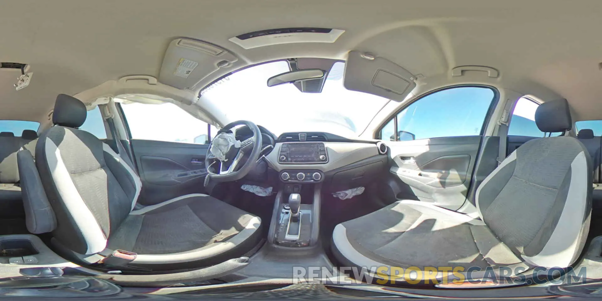 14 Photograph of a damaged car 3N1CN8EV4LL880941 NISSAN VERSA 2020