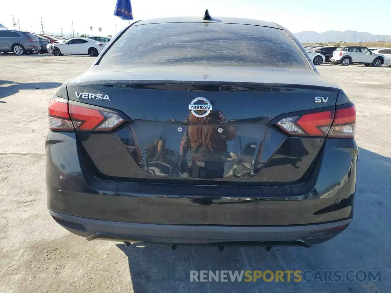 6 Photograph of a damaged car 3N1CN8EV4LL880941 NISSAN VERSA 2020