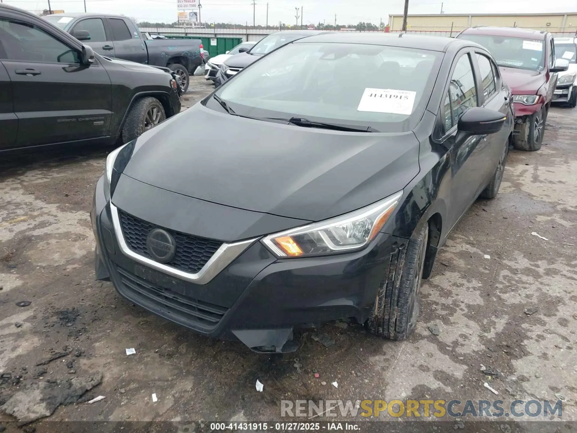 2 Photograph of a damaged car 3N1CN8EV5LL844143 NISSAN VERSA 2020
