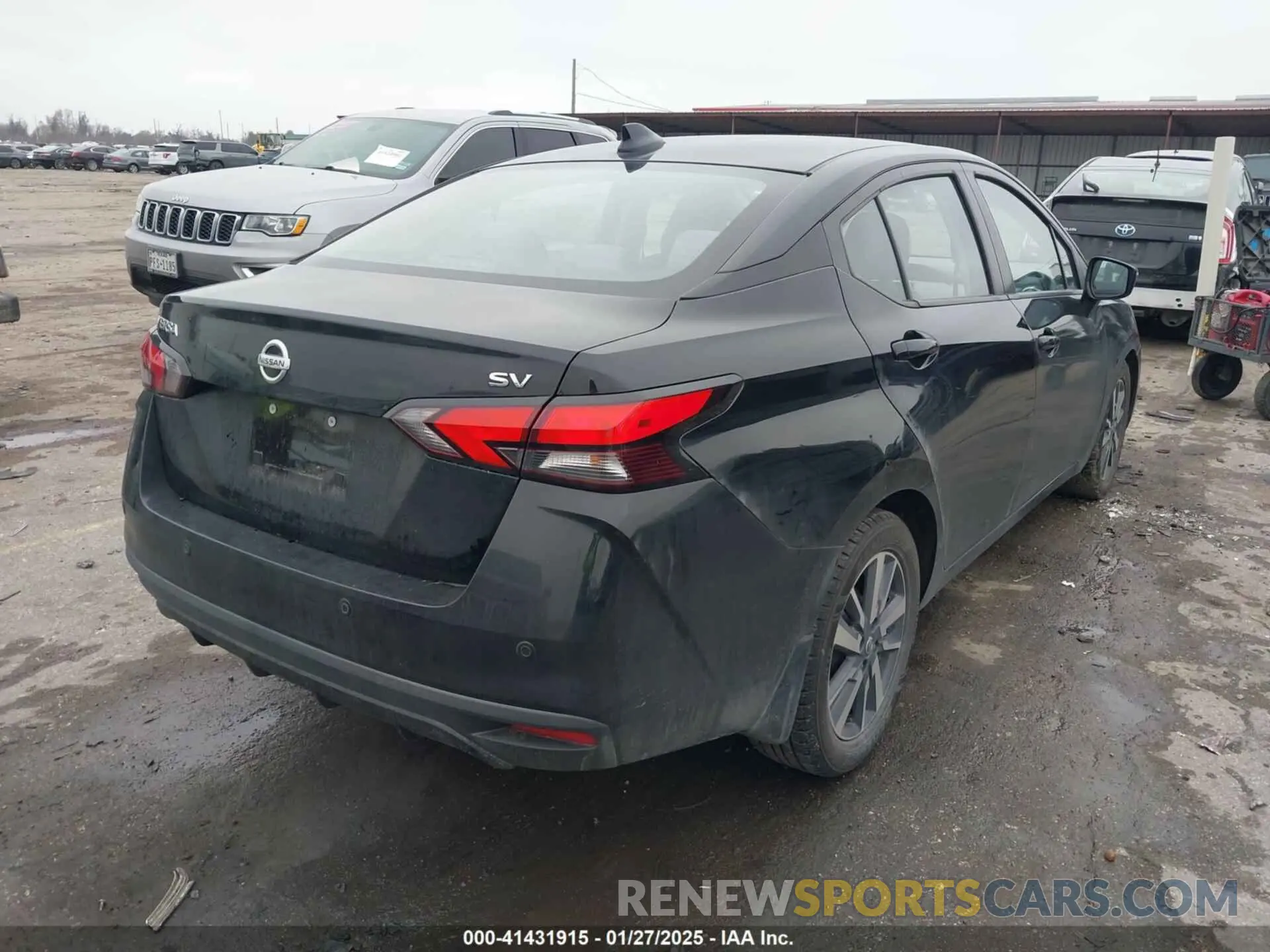 4 Photograph of a damaged car 3N1CN8EV5LL844143 NISSAN VERSA 2020