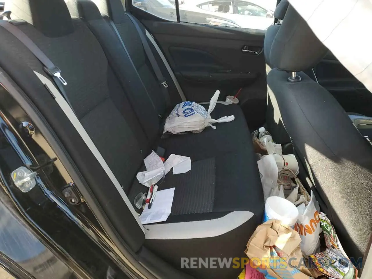 11 Photograph of a damaged car 3N1CN8EV5LL858690 NISSAN VERSA 2020