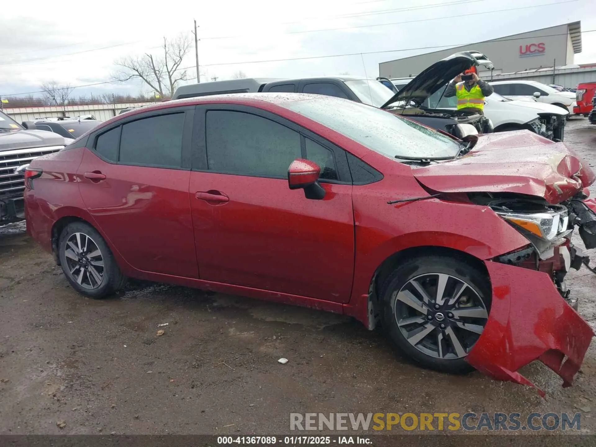 13 Photograph of a damaged car 3N1CN8EV5LL920802 NISSAN VERSA 2020