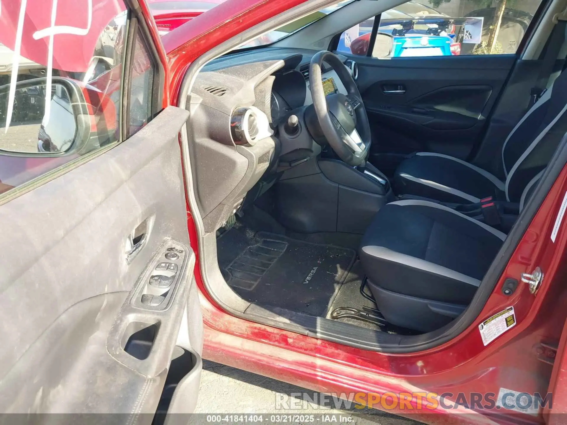 5 Photograph of a damaged car 3N1CN8EV6LL808610 NISSAN VERSA 2020