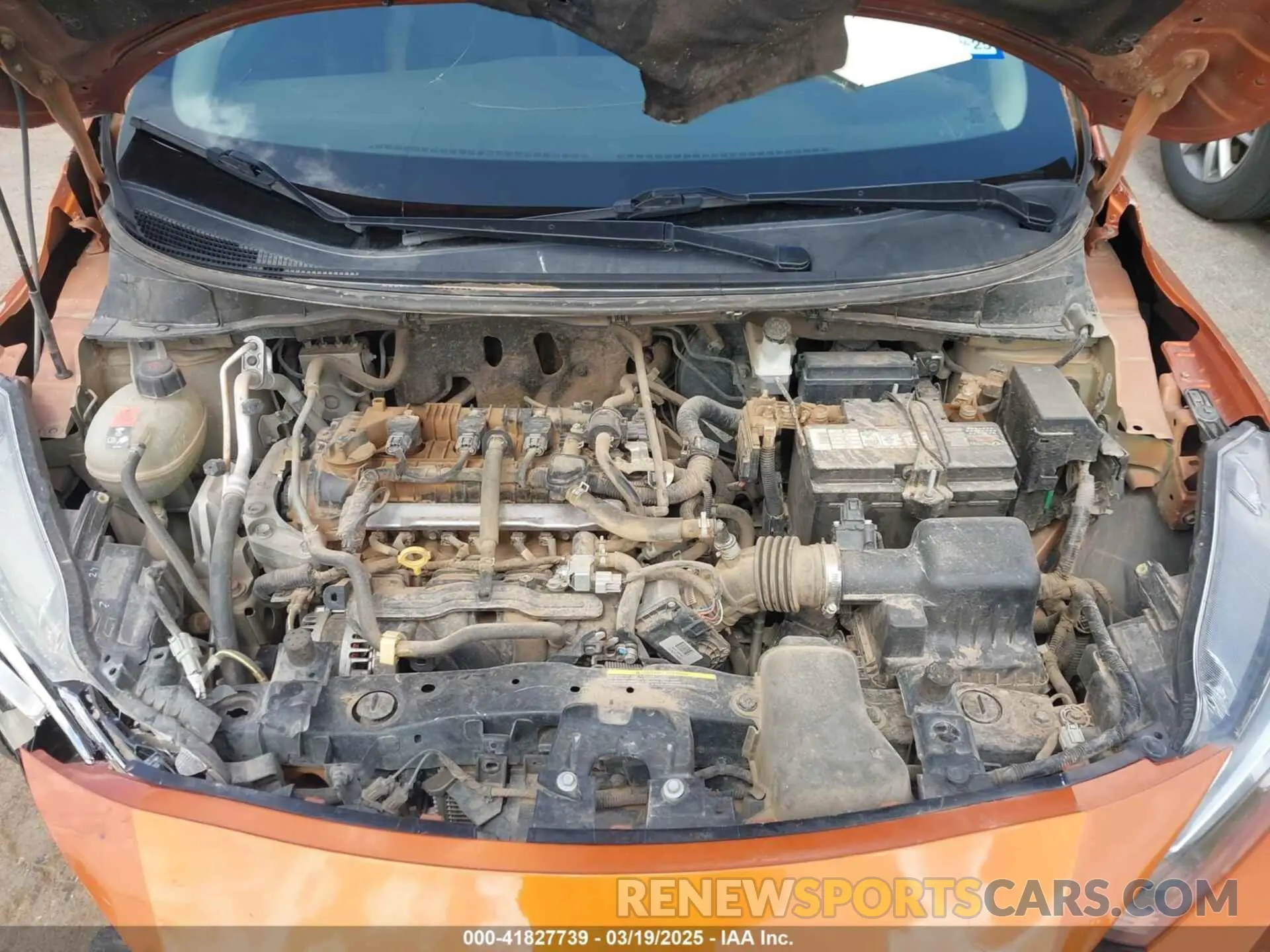 10 Photograph of a damaged car 3N1CN8EV6LL812320 NISSAN VERSA 2020