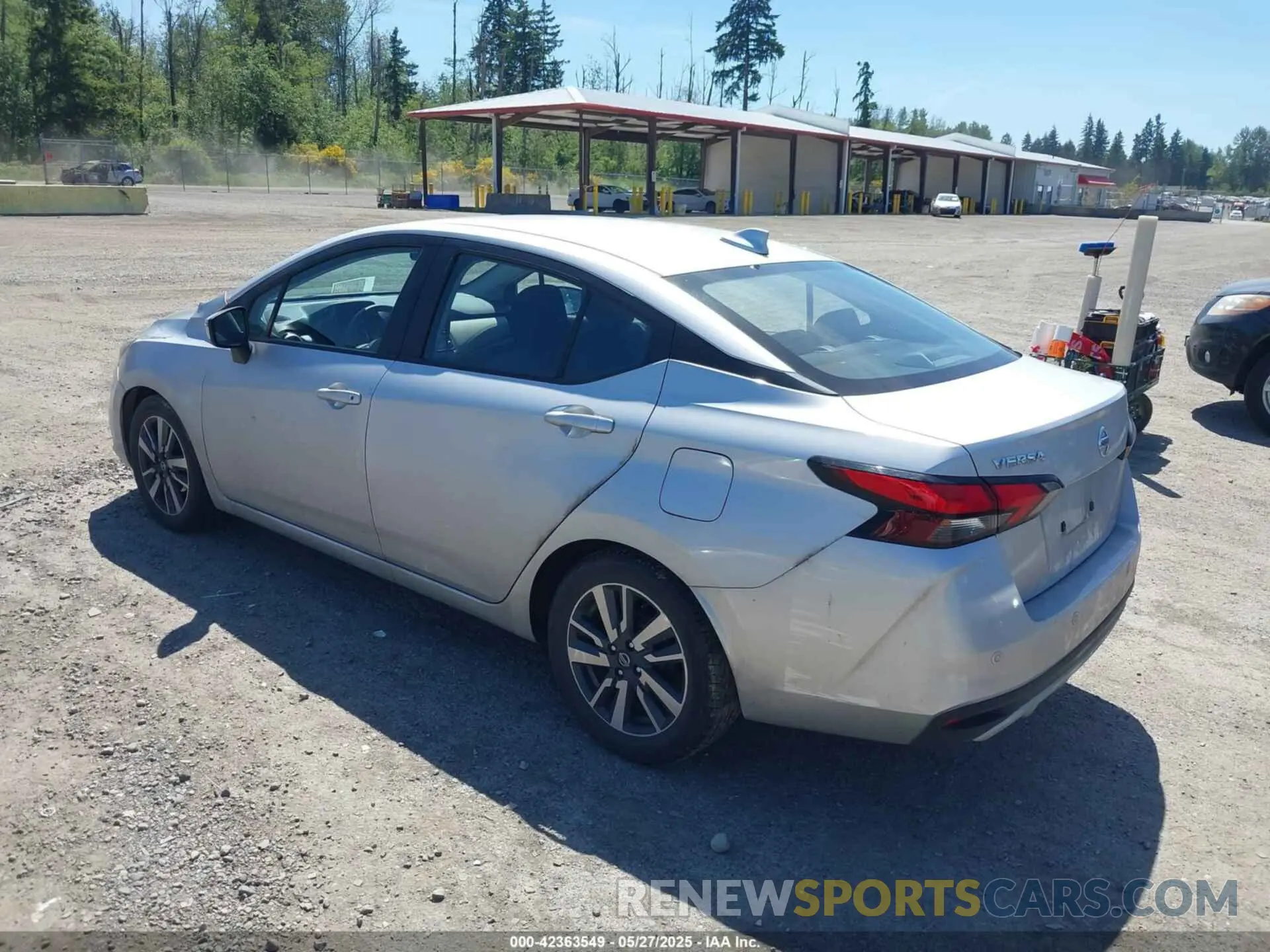 3 Photograph of a damaged car 3N1CN8EV6LL826802 NISSAN VERSA 2020