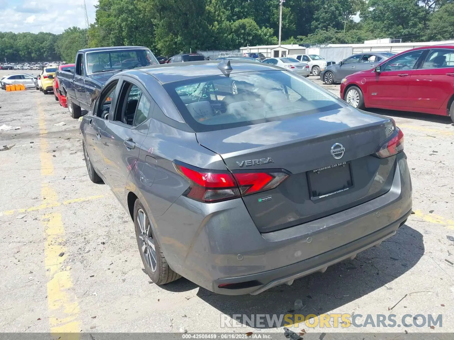 3 Photograph of a damaged car 3N1CN8EV6LL875420 NISSAN VERSA 2020